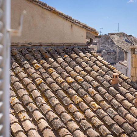 Avignon Intra-Muros, Vue Palais Des Papes Εξωτερικό φωτογραφία